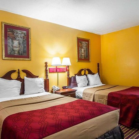 Econo Lodge Dyersburg Экстерьер фото