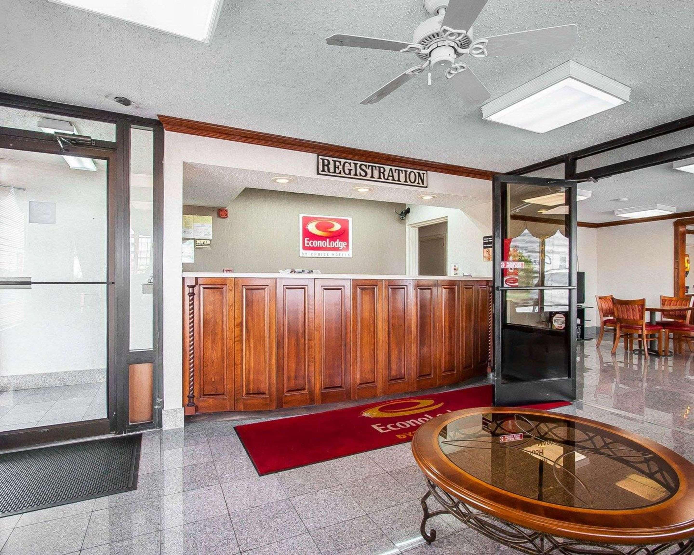 Econo Lodge Dyersburg Экстерьер фото