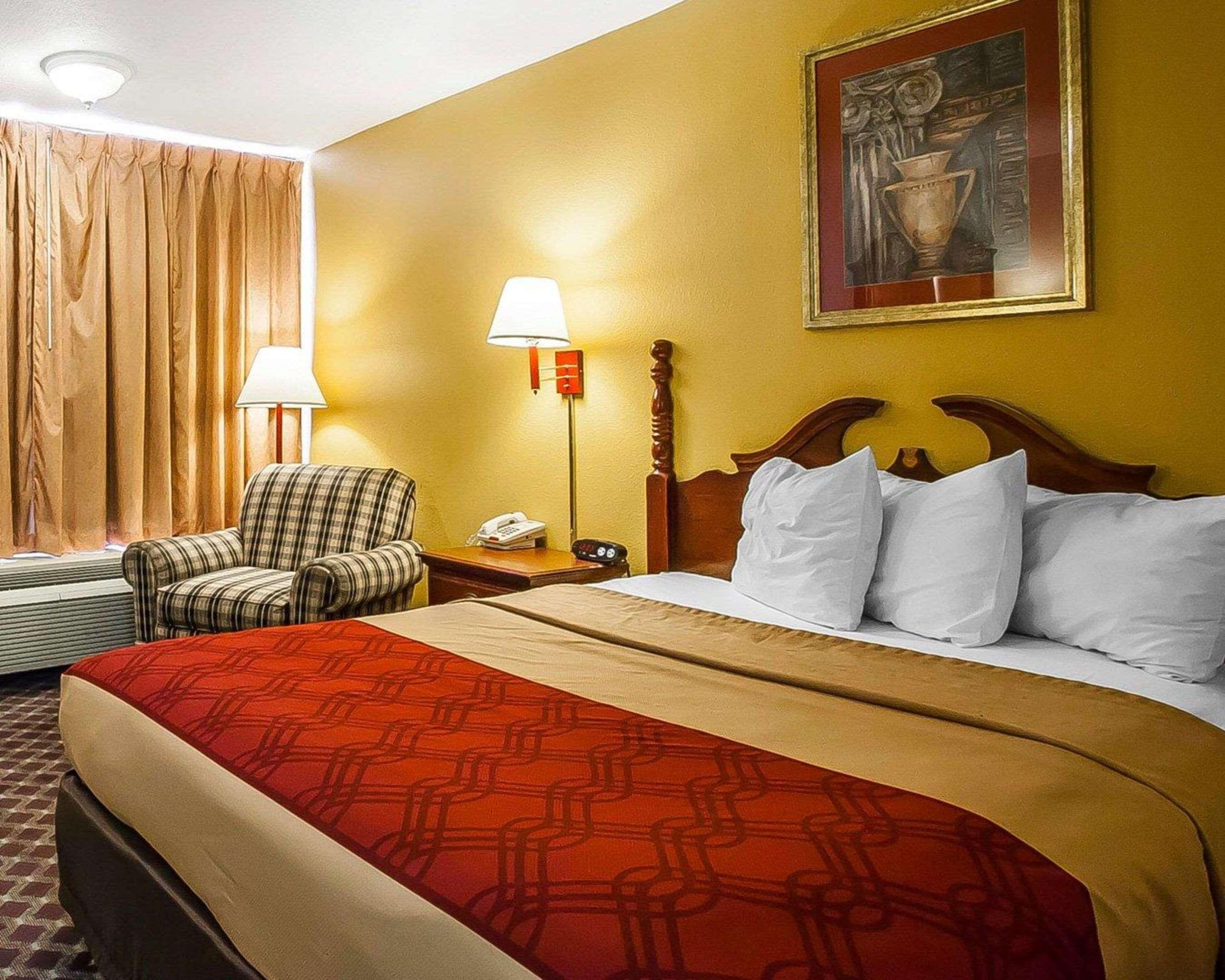 Econo Lodge Dyersburg Экстерьер фото
