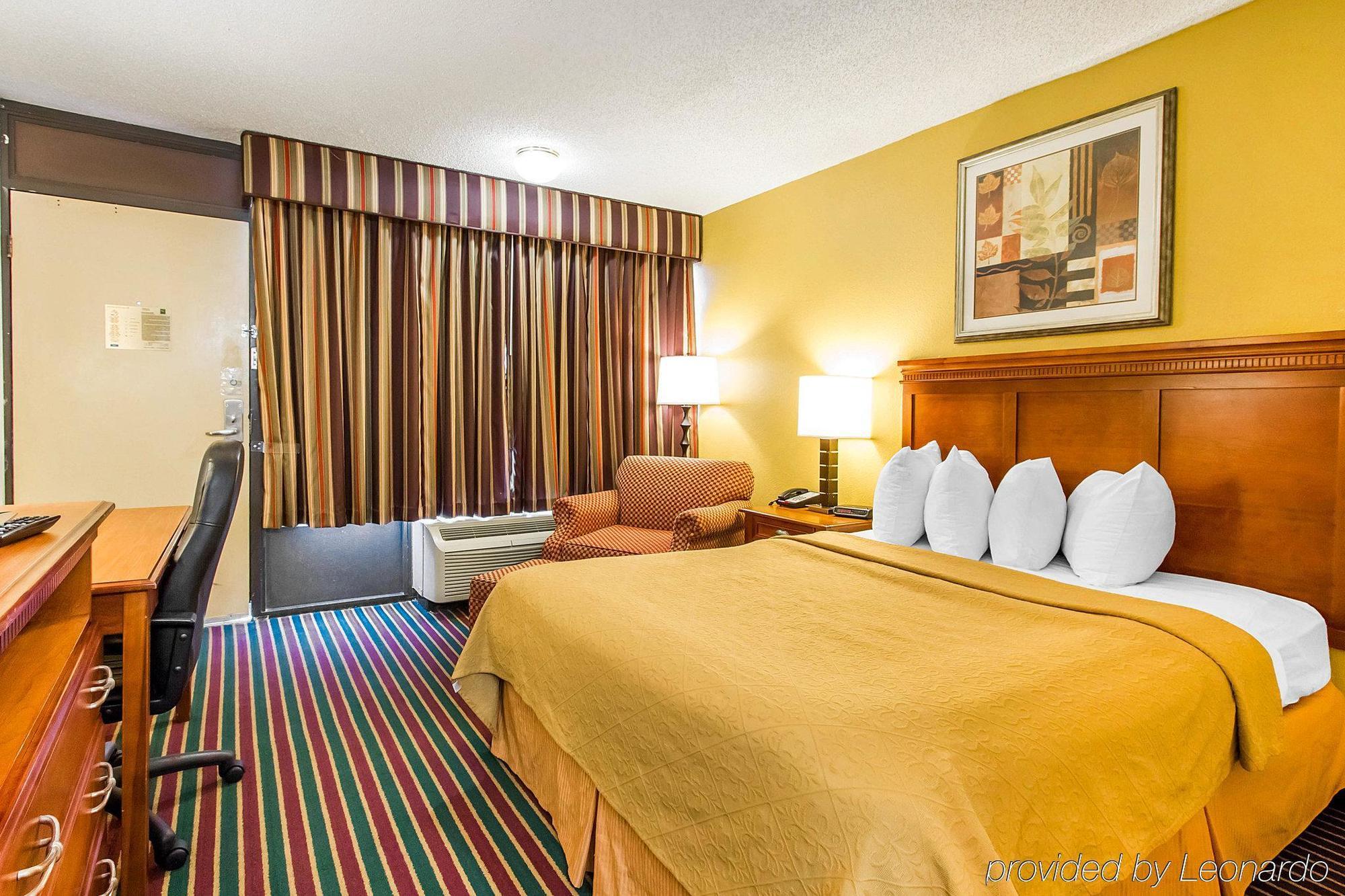 Econo Lodge Dyersburg Экстерьер фото