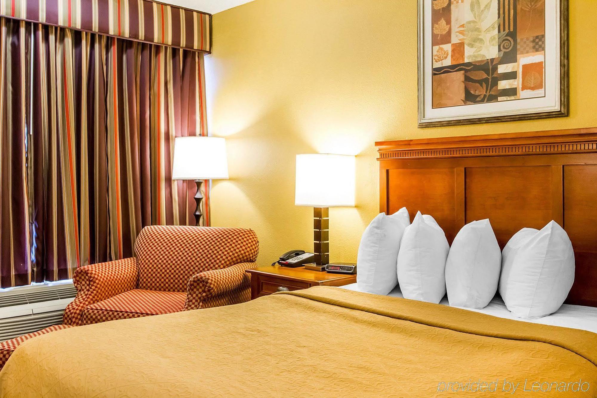 Econo Lodge Dyersburg Экстерьер фото