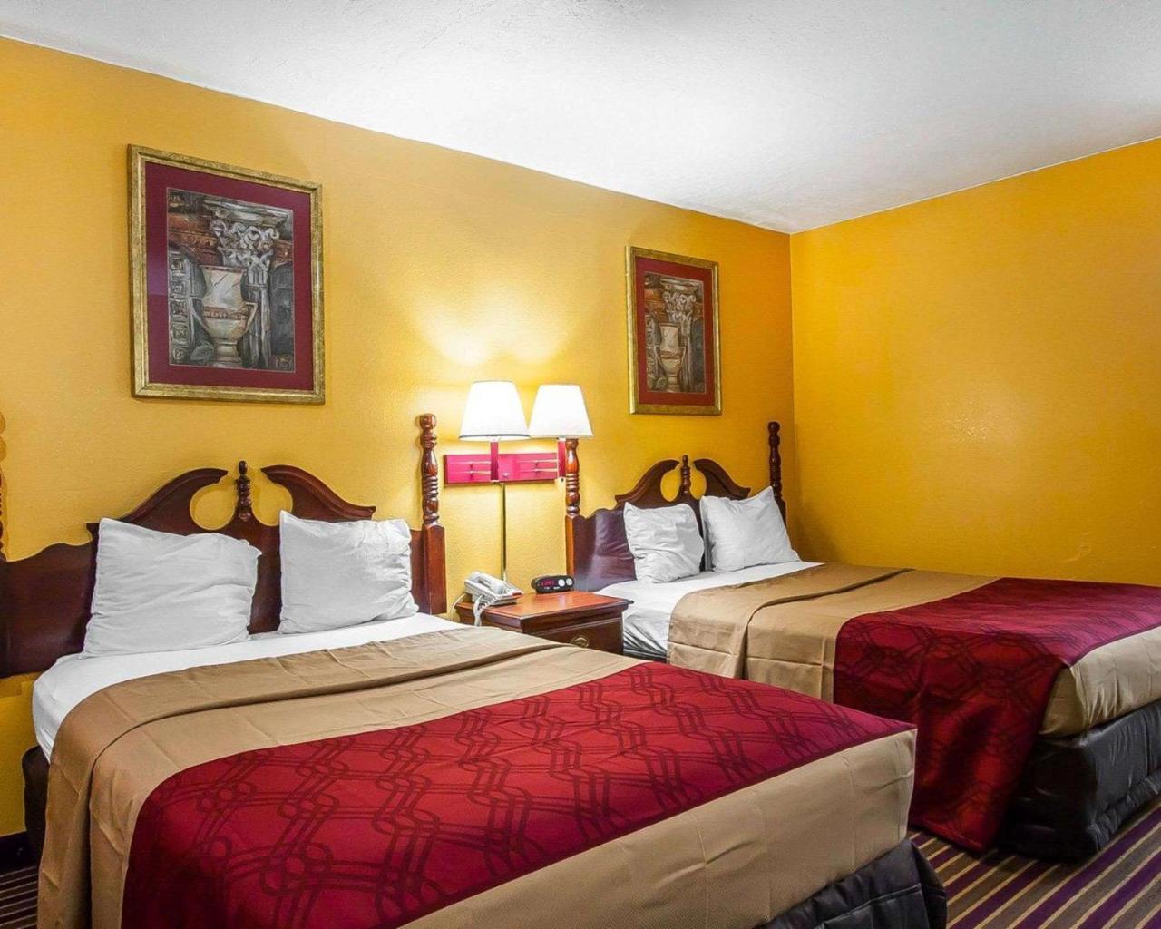 Econo Lodge Dyersburg Экстерьер фото